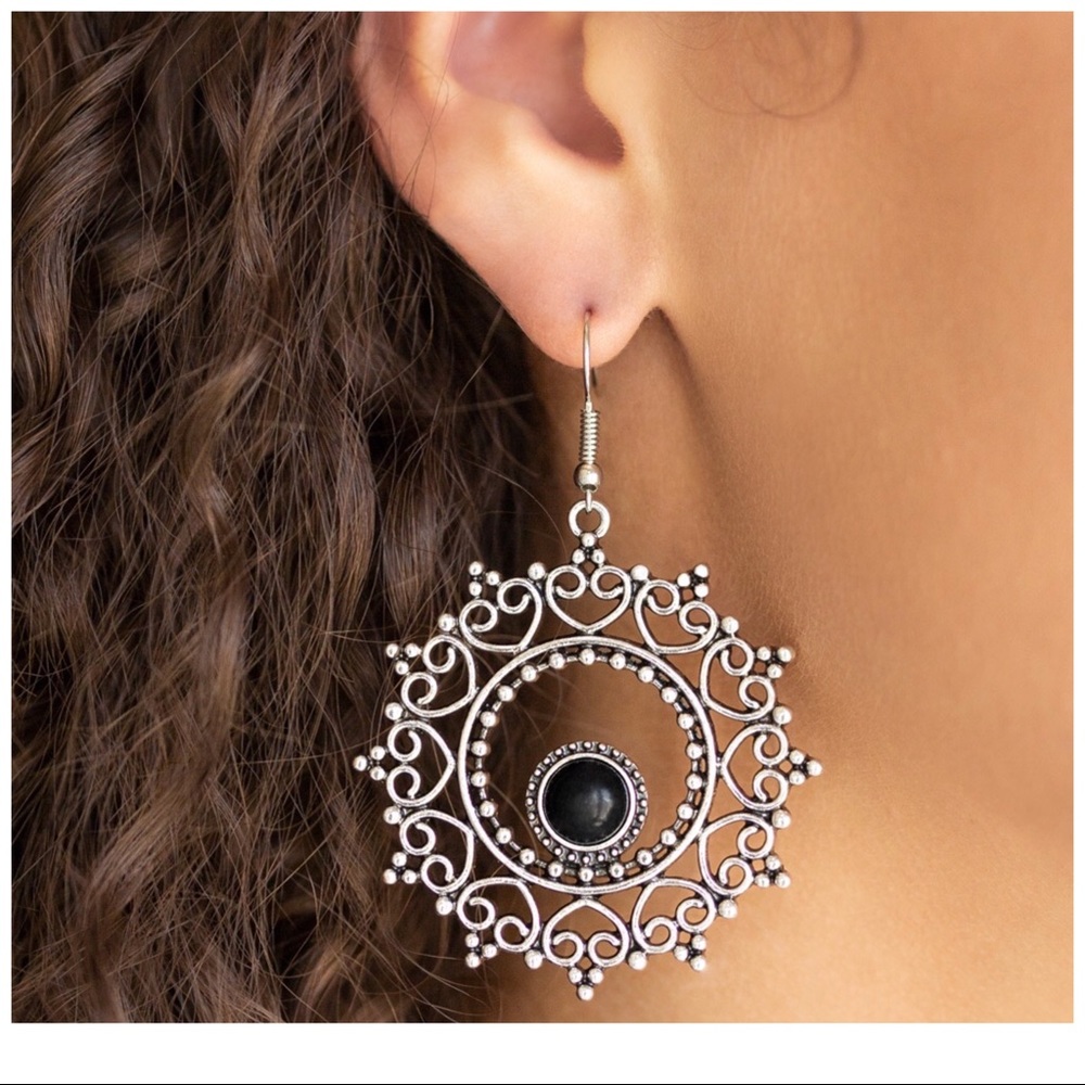 Black stone bead/silver earrings!